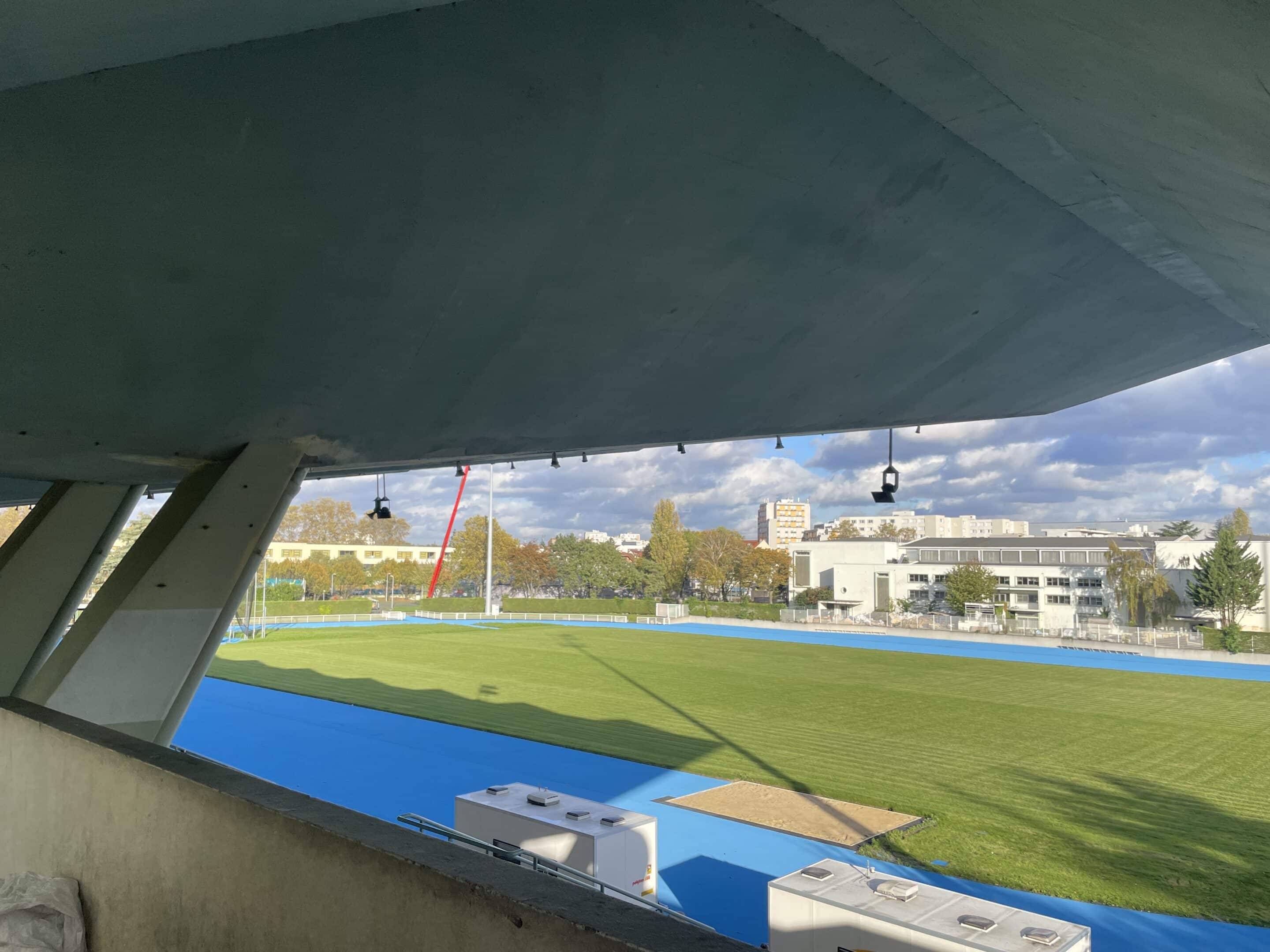 Photographie du stade Auguste Delaune depuis la nouvelle tribune 
