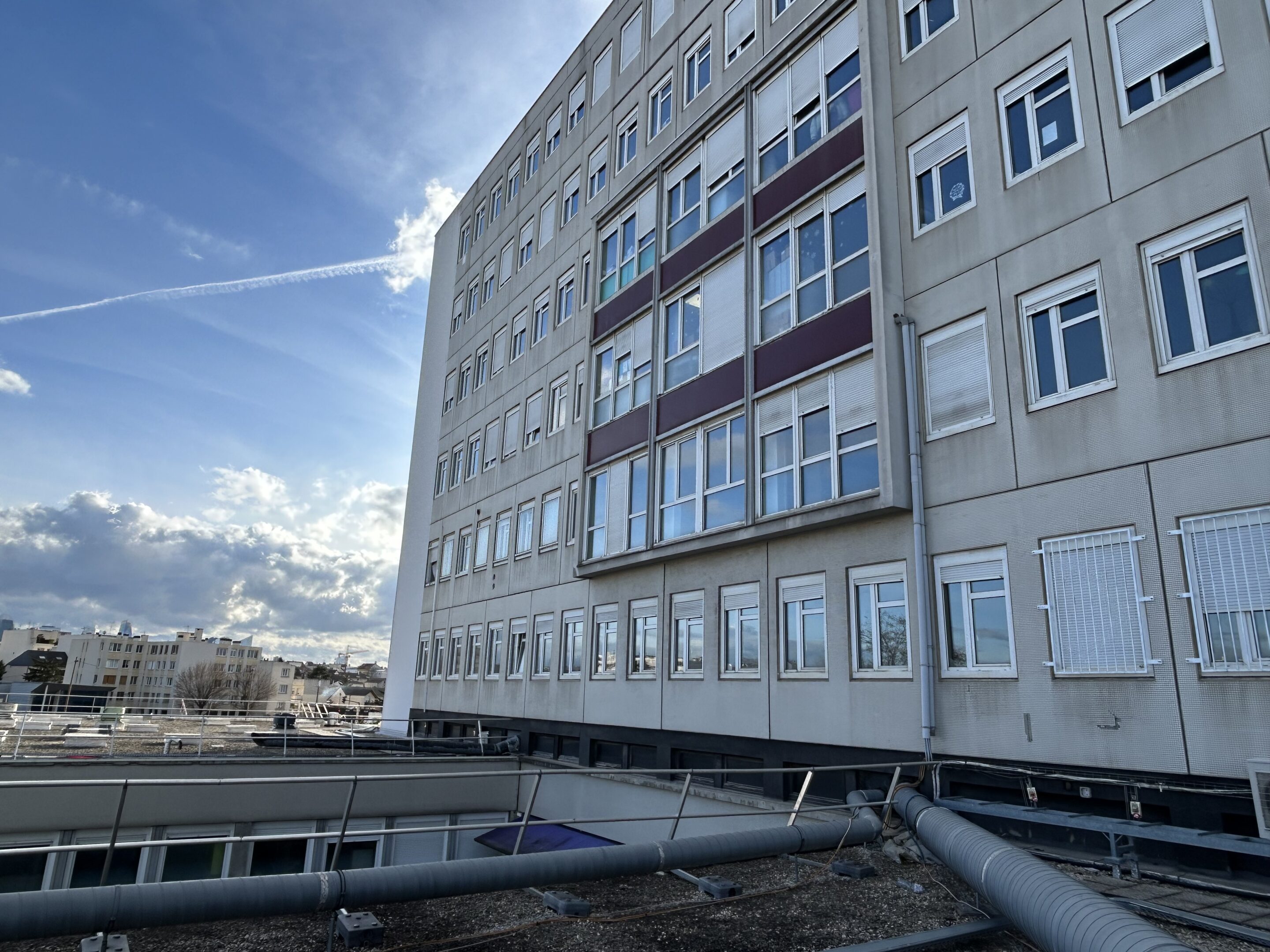 La restructuration et l'aménagement du service de psychiatrie de l'Hôpital par l'Entreprise Loï